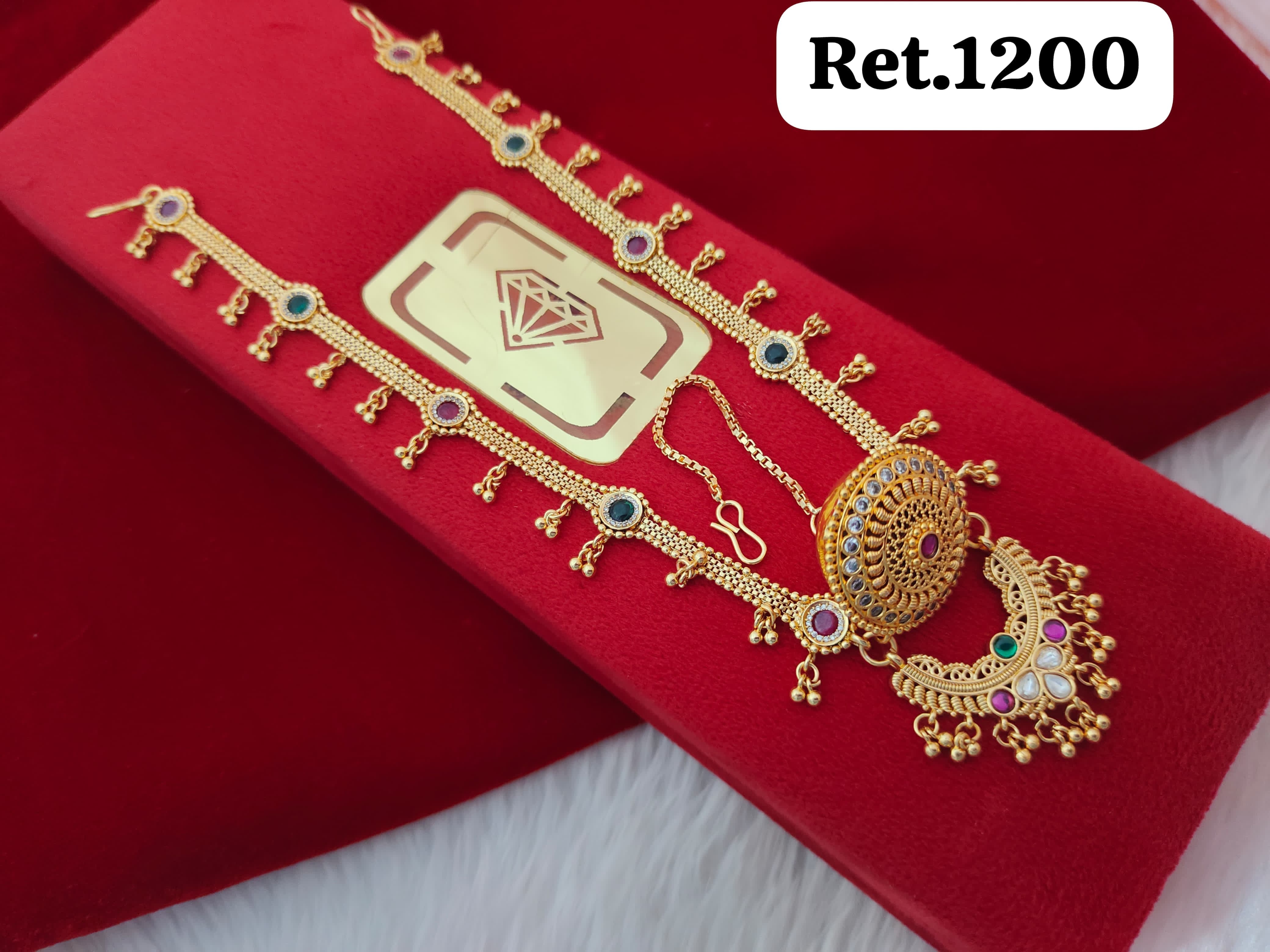 Serdiya Imitation Jewellery की डिज़ाइन 4 — Instagram पर देखें