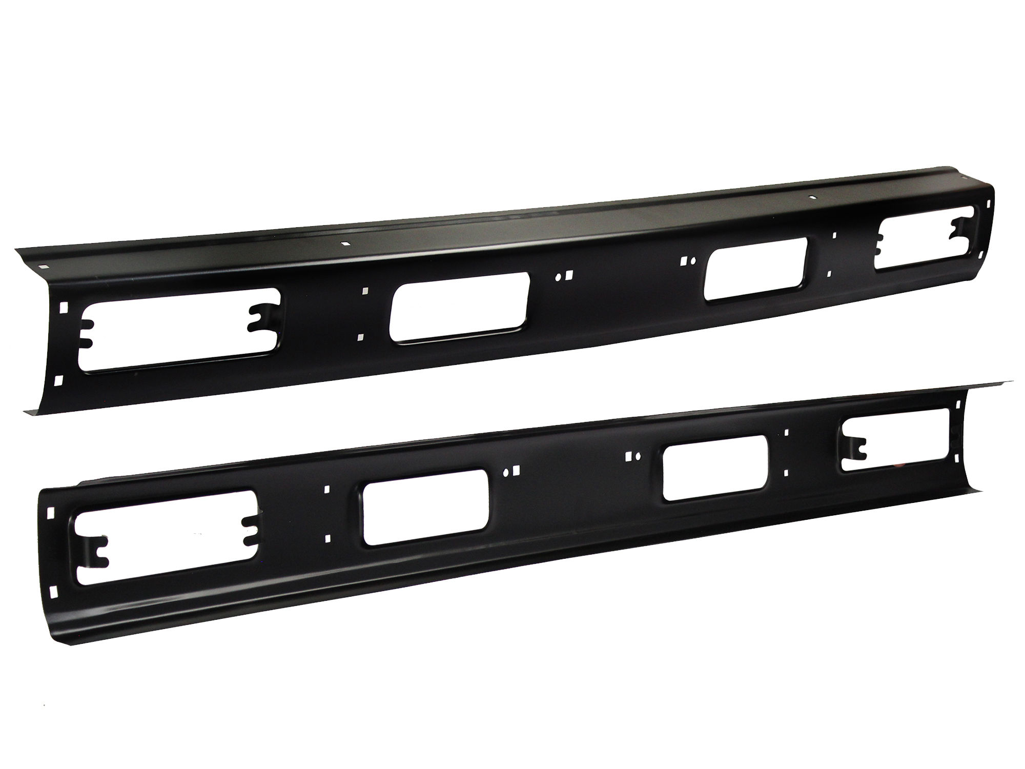 Defensa Delantera Nissan 720 1984-1993 Negra