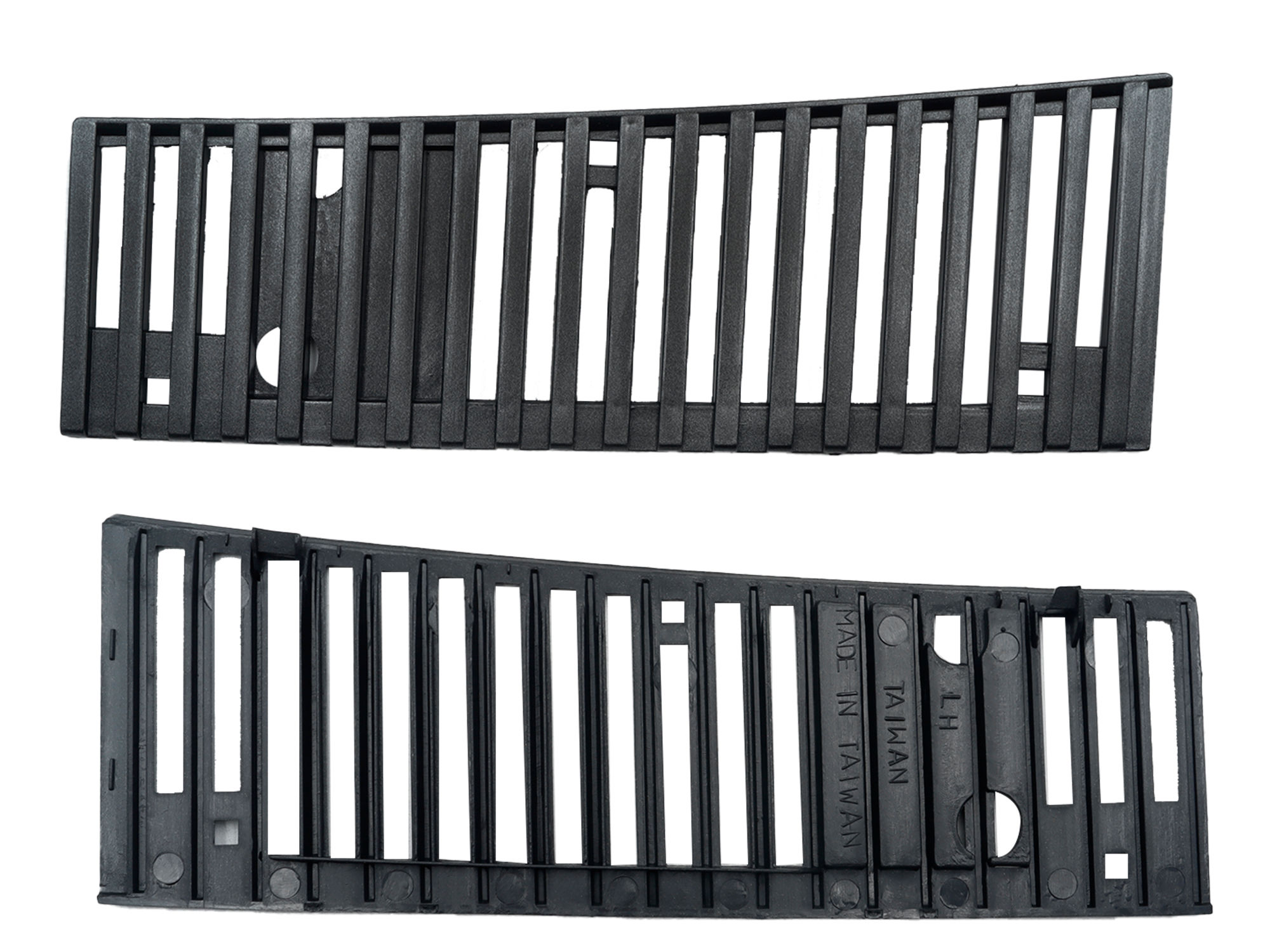 Rejilla Izquierda Chrysler / Dodge ATOS 2001-2004
