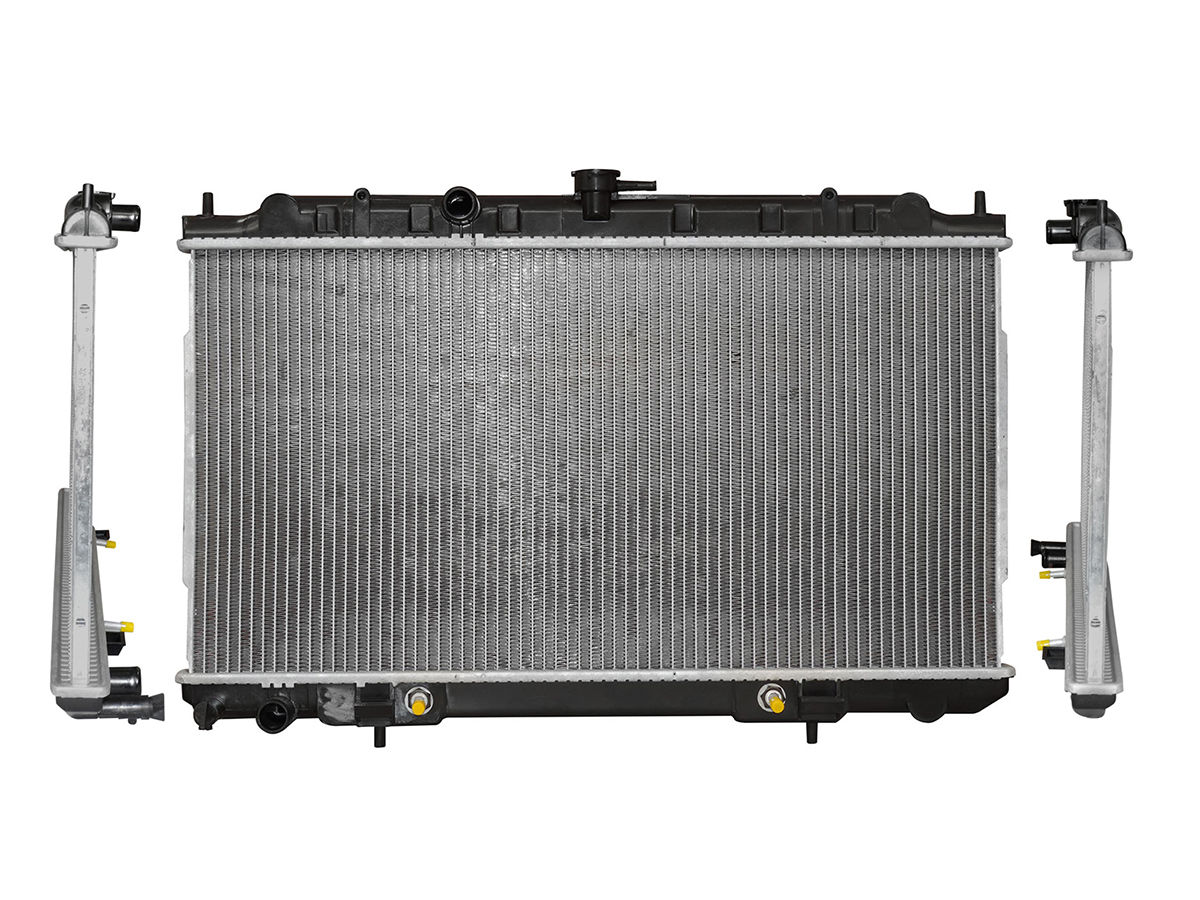 Radiador Nissan Sentra B-15 1.8L / 1.6L 2001-2006 Con Aire Automático Soldado