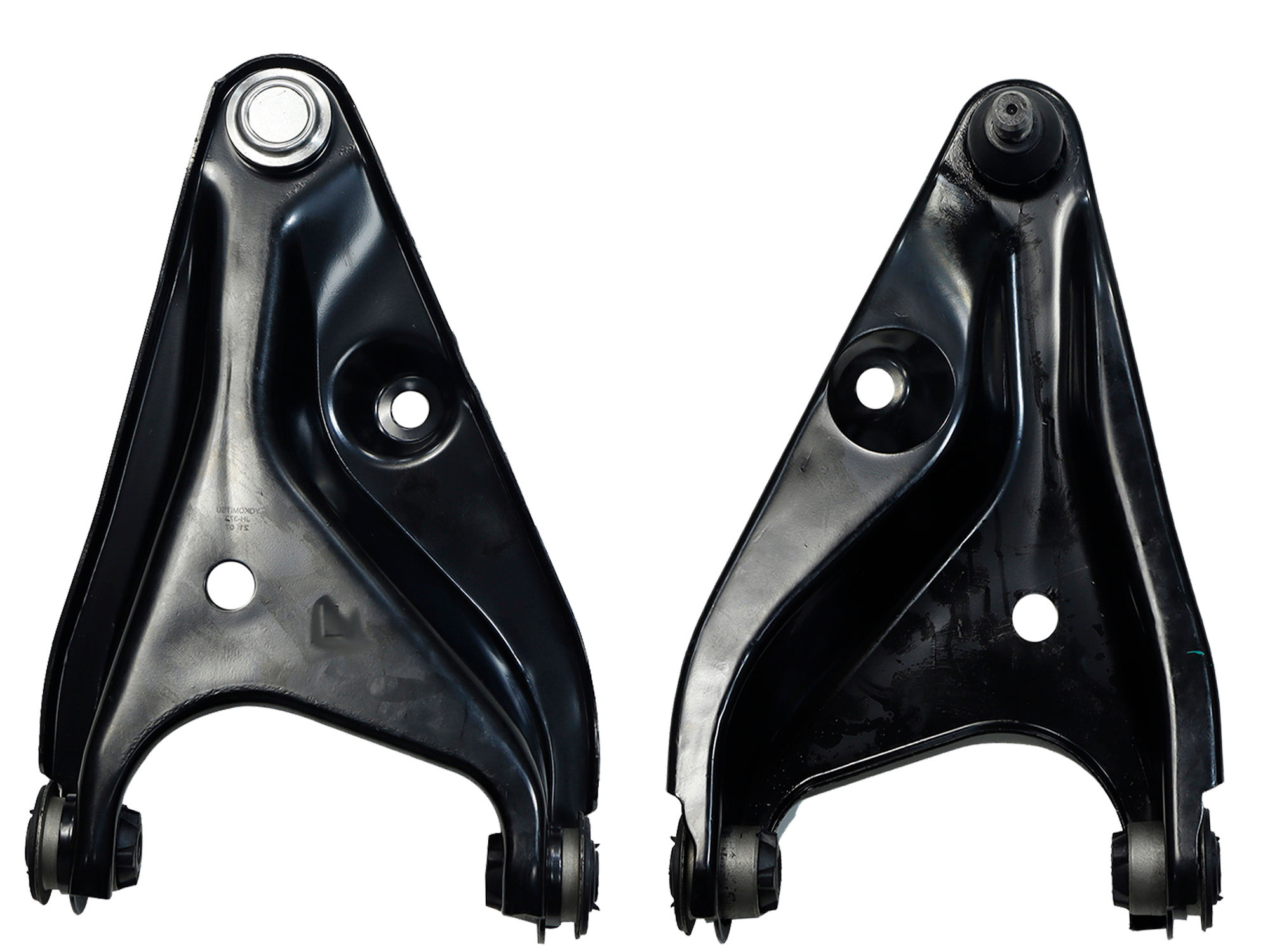 Horquilla Delantera Inferior Izquierda Nissan Aprio 1.6L 2008-2010 Con Rótula Con Bujes
