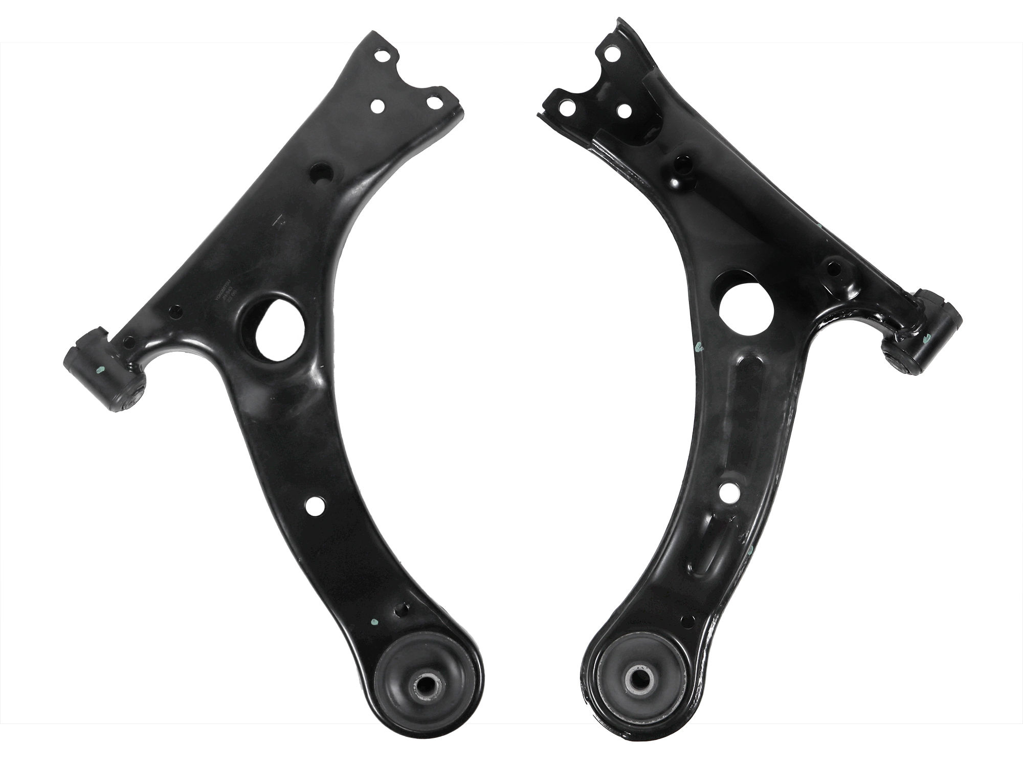 Horquilla Delantera Inferior Derecha Toyota Corolla 1.8L 2014-2019 Sin Rótula Con Bujes