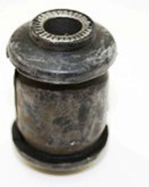 Buje  Inferior Delantero Mazda 2  Hatchback 2011-2014 grob