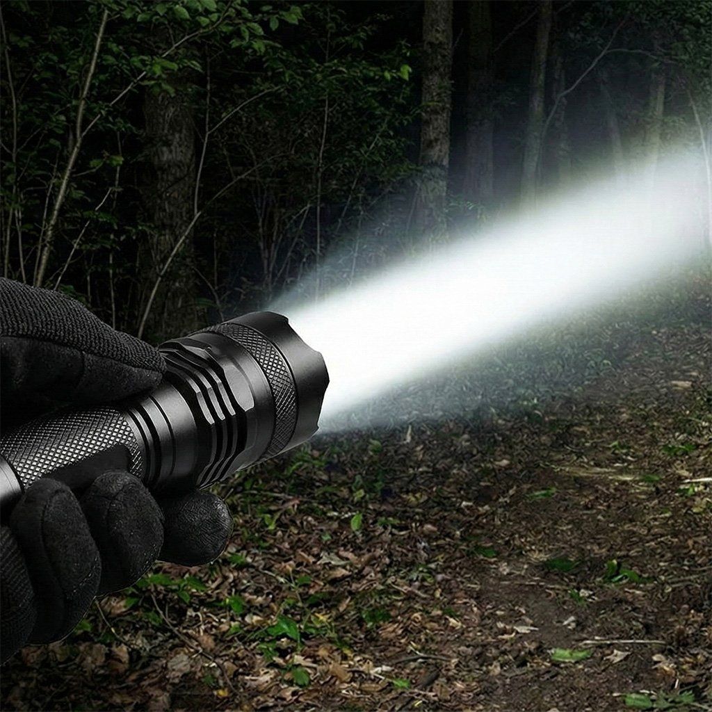 powerful tactical flashlights