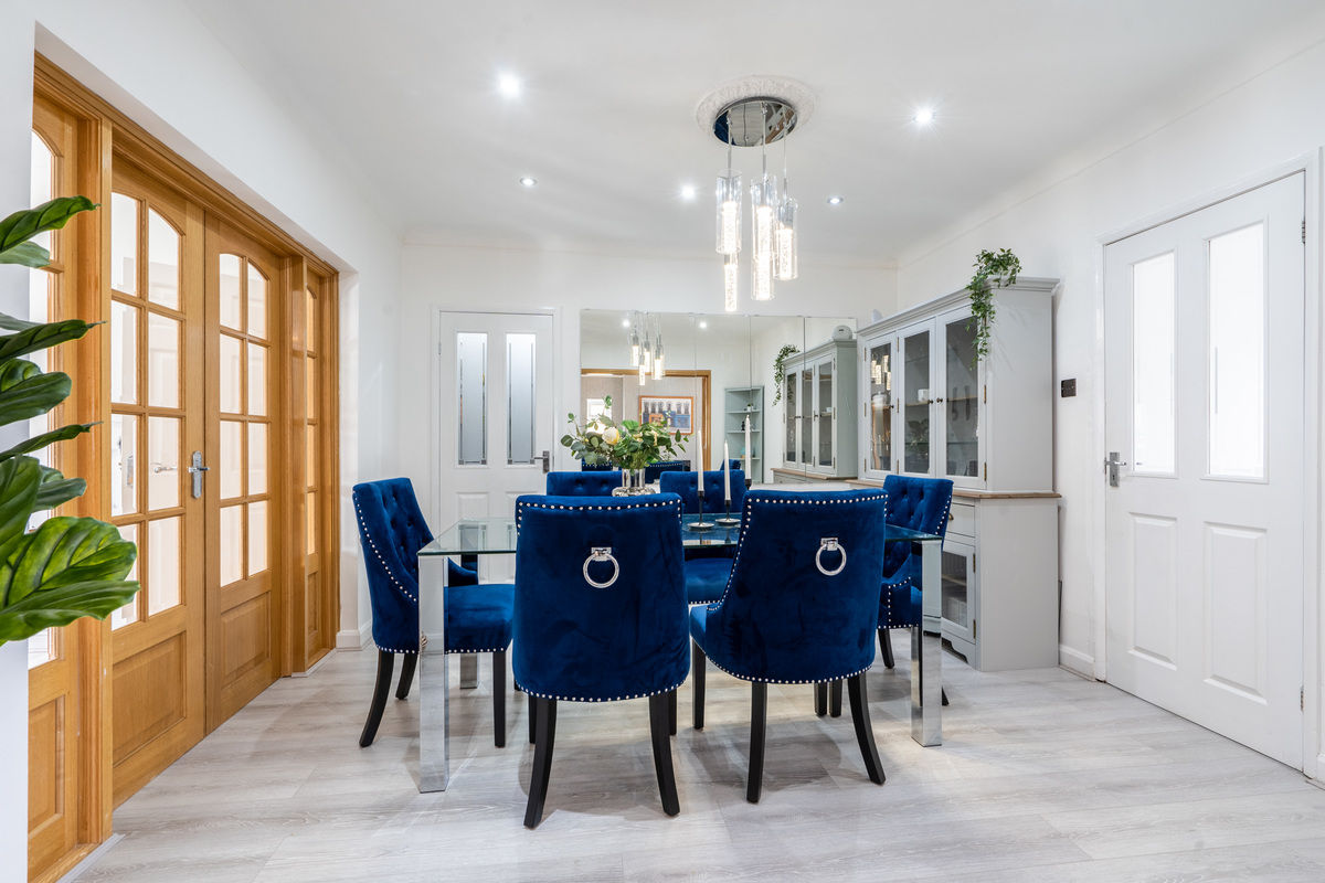 6 Bed 3 Reception Room Detached Property for Sale King Lane Leeds 8