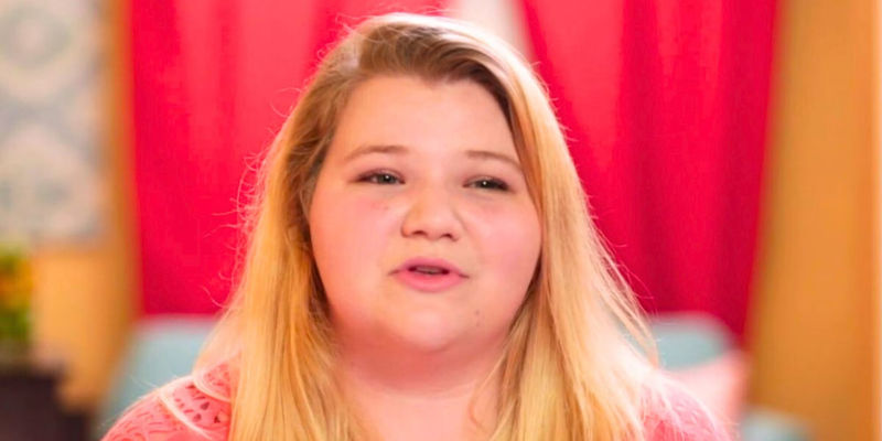 Nicole Nafziger with hair down during an interview in 90 Day Fiance franchise