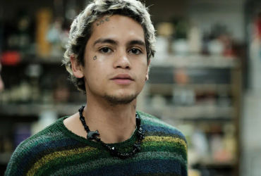 The Struggle of Dominic Fike: A Journey of Addiction and Recovery in the Spotlight