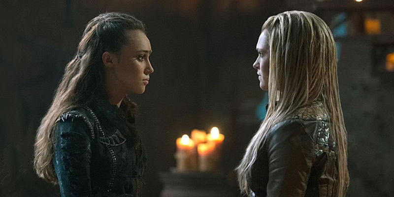 Clarke and Lexa from The 100 looking at each other
