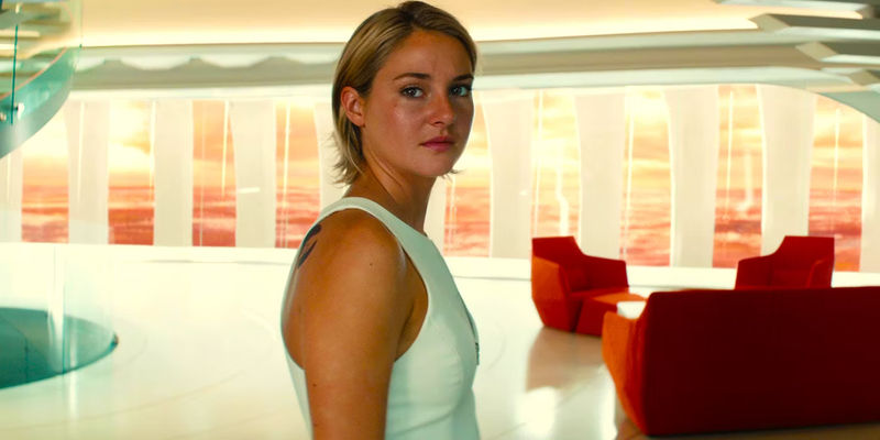Shailene Woodley as Tris looking annoyed in Divergent Series Allegiant