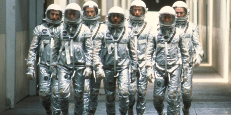 The Right Stuff: Huyền Thoại Của Các Phi Hành Gia