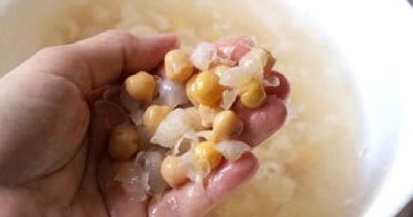 Sữa Đậu Nành: Lựa Chọn Sức Khỏe Cho Mọi Gia Đình