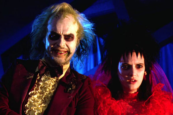 9 Mysteries from Beetlejuice That Beetlejuice 2 Must Solve