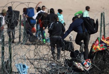 Bipartisan Border Deal: A Crucial Step Towards Resolution