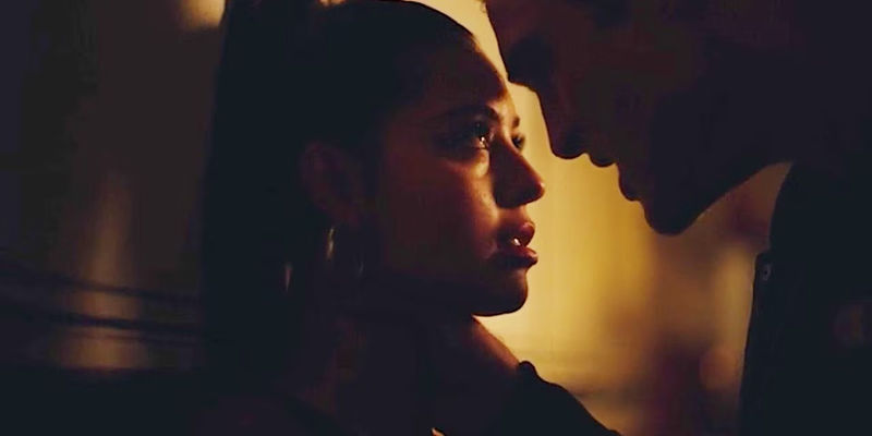 Nate puts his hands on Maddy's throat in Euphoria