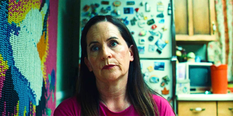 Laurie sitting in front of her fridge in Euphoria.