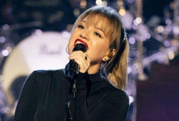 Hành Trình Tự Lập Và Sức Khỏe Sau Ly Hôn Của Kelly Clarkson