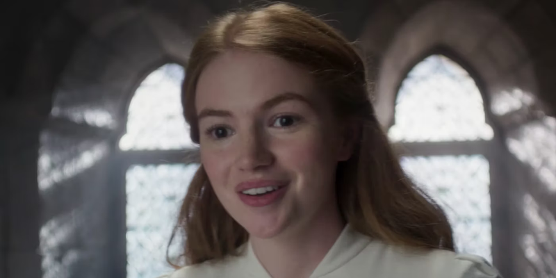 Elayne in The Wheel of Time season 2.