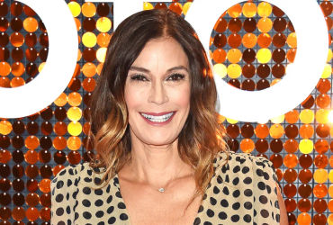 Teri Hatcher's Candid Reflection on Modern Dating