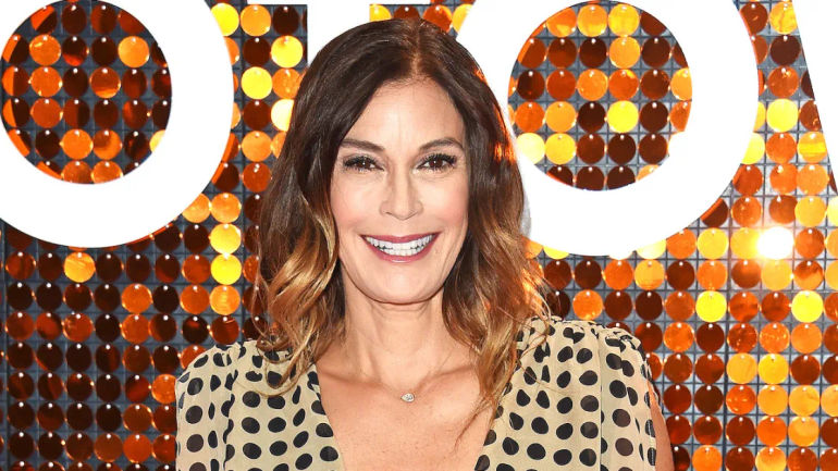 Teri Hatcher's Candid Reflection on Modern Dating