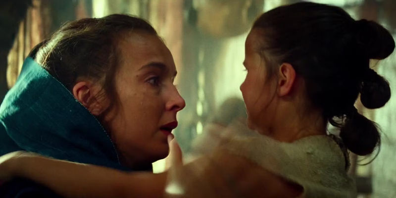 Rey's mother, Miramir (Jodie Comer), bids farewell to Rey in Star Wars: Episode IX - The Rise of Skywalker