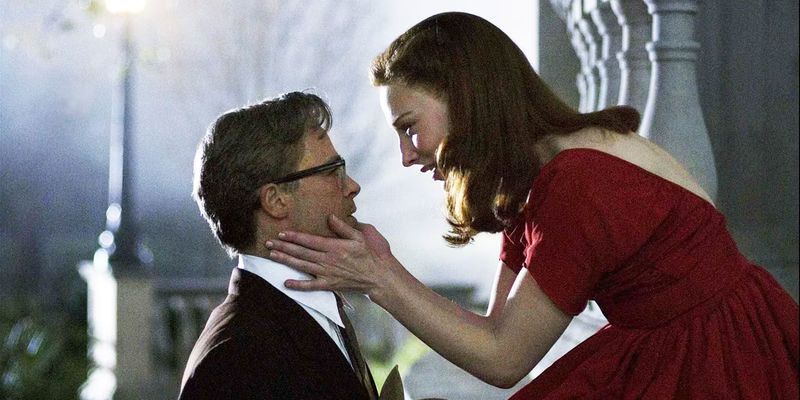 Daisy holding Benjamin's face in The Curious Case of Benjamin Button.