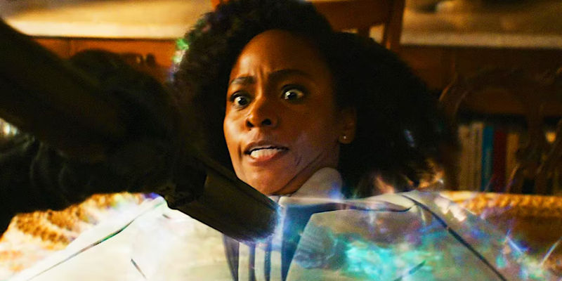 Monica Rambeau becoming intangible in The Marvels