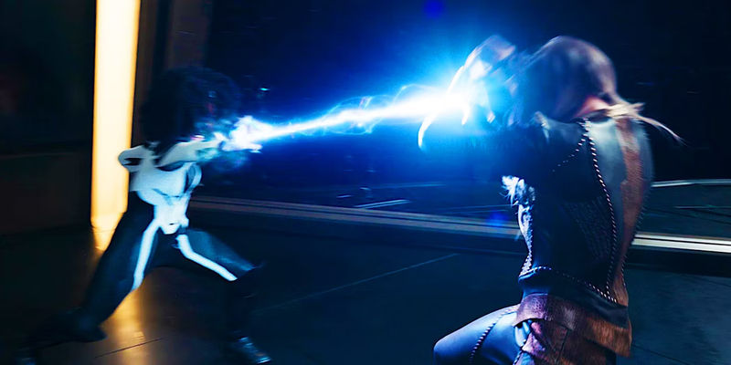 Monica Rambeau fighting Dar-Benn in The Marvels