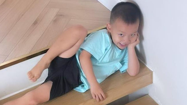 Leon - Cậu Út Hài Hước Nhà Hồ Ngọc Hà