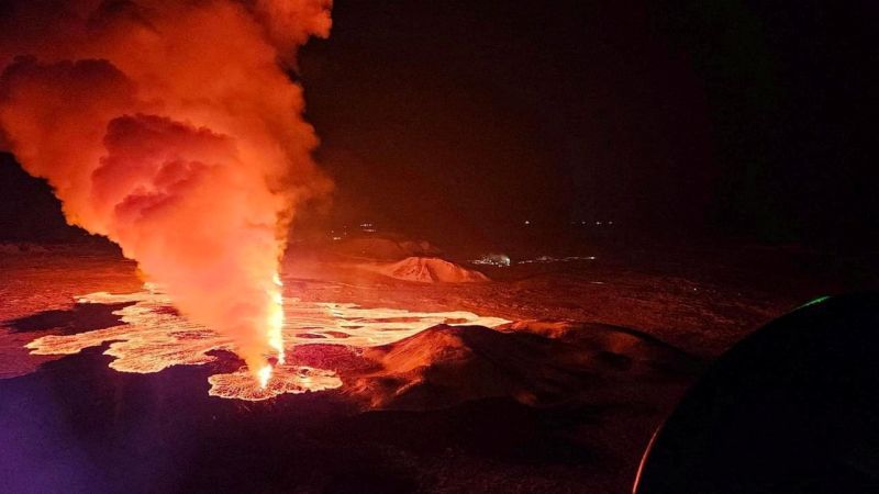 Volcanic Spectacle in Iceland: Nature's Fiery Display
