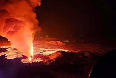 Volcanic Spectacle in Iceland: Nature's Fiery Display