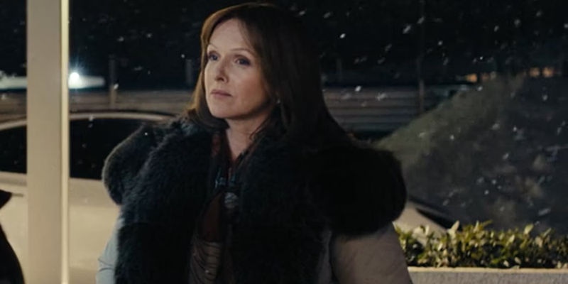 Dervla Kirwan's Kate McKitterick interacting with Danvers outside in the mine in True Detective Night Country