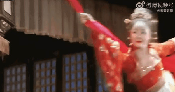 Khuynh Thế Hoàng Phi: Hóa Học Nhan Sắc và Thần Thái của Lâm Tâm Như và Hoắc Kiến Hoa