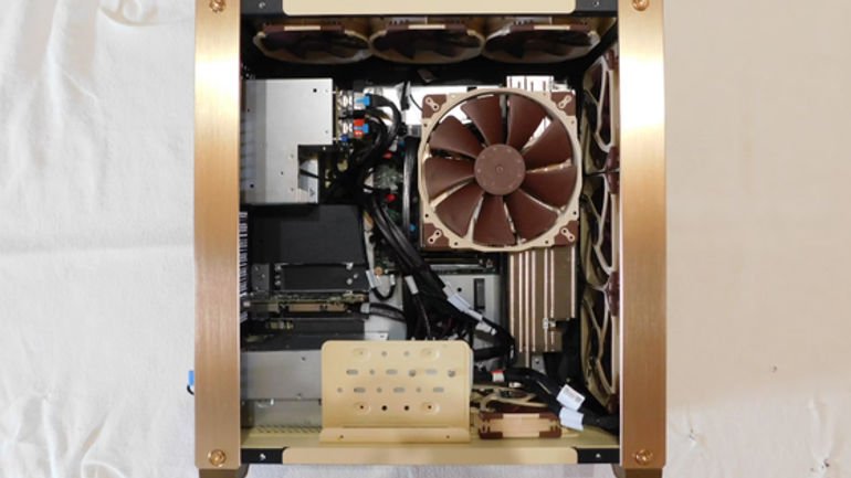 Khám phá bộ máy trạm PC siêu đắt đỏ với phần cứng mạnh mẽ
