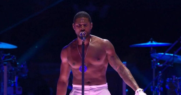Super Bowl Halftime Show 2022: Khi Usher Gặp Thất Bại