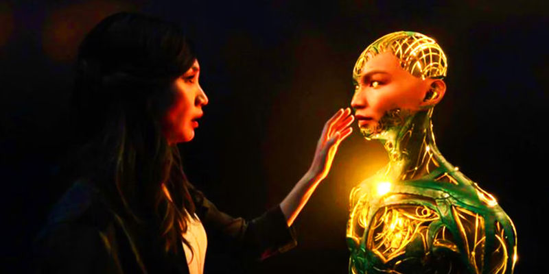 Sersi looking at her android body in Eternals