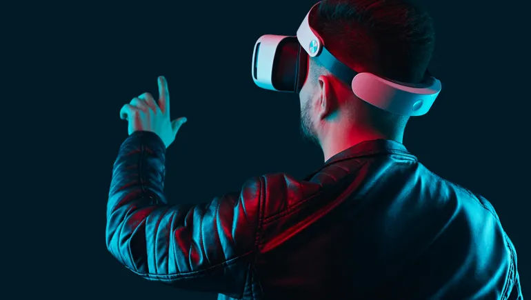 Augmented Reality Advertising: Shaping the Future of Marketing