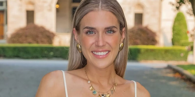 The Bachelor Season 28 Contestant Sydney Gordon Posing Outdoors