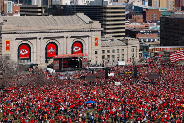 Reflecting on the Tragic Events at the 2024 Kansas City Super Bowl Parade