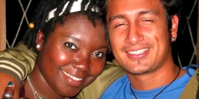 90 Day Fiance couple Manuel and Ashley posing for cute selfie