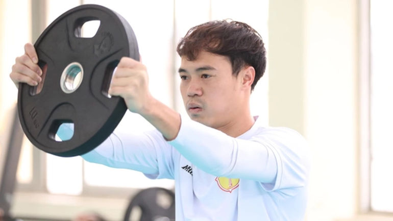 Văn Toàn và câu chuyện vận đen ngay đầu năm