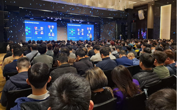 Hành Trình Đến Tương Lai Số Bền Vững: Hội Nghị Data Center & Cloud Infrastructure Summit 2024
