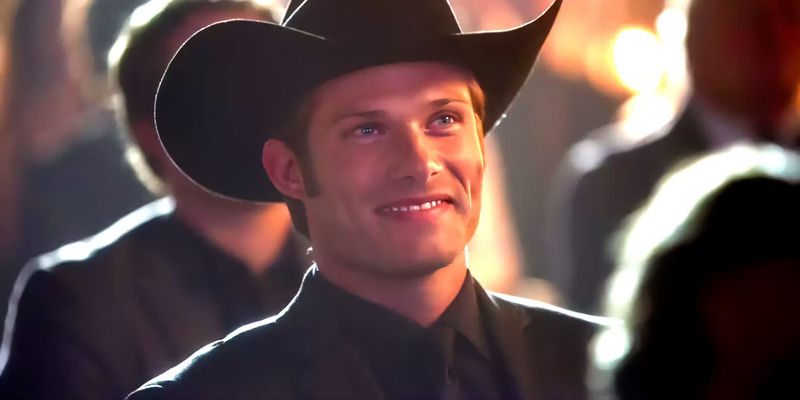 Will Lexington (Chris-Carmack) smiling in Nashville - A Phoenix Rising: Nashville's Rebirth on CMT