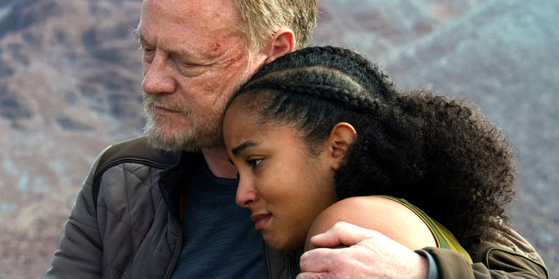 Gaal Dornick being held by Hari Seldon in Foundation season 2's finale