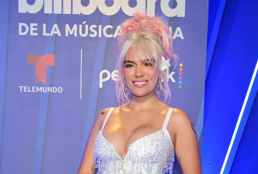 Singer Karol G's Private Jet Makes Emergency Landing Due to Cockpit Smoke