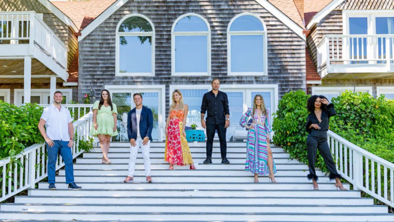 Exploring the Hamptons: Season 2 Unveiled - Luxurious Mansions and Billion-Dollar Transactions (Exclusive)