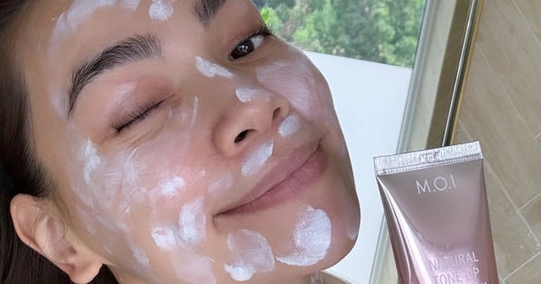 Bí quyết chăm sóc da khỏe mạnh của Hà Hồ: Bí mật đằng sau làn da trắng sáng ở tuổi 40