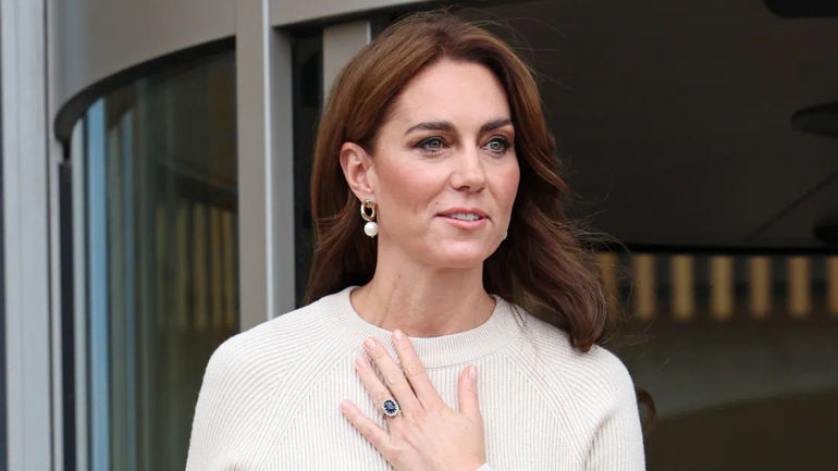 Princess Kate Middleton Expresses Gratitude for Well-Wishes Post-Surgery, Captured in Heartwarming Moment with Children