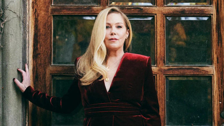 Christina Applegate Opens Up About Struggle with Body Image Post-Cancer: The Truth Behind Her Regrets