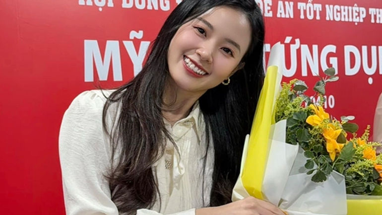 Midu - Bậc Thầy của Học Vấn và Nghệ Thuật