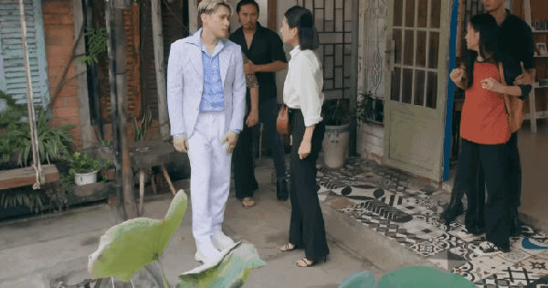 Bí Mật Tổng Tài 'Đầu Bạc' - Một Vẻ Đẹp Bất Tận